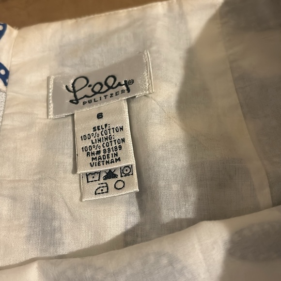 Lilly Pulitzer - Picture 3 of 7